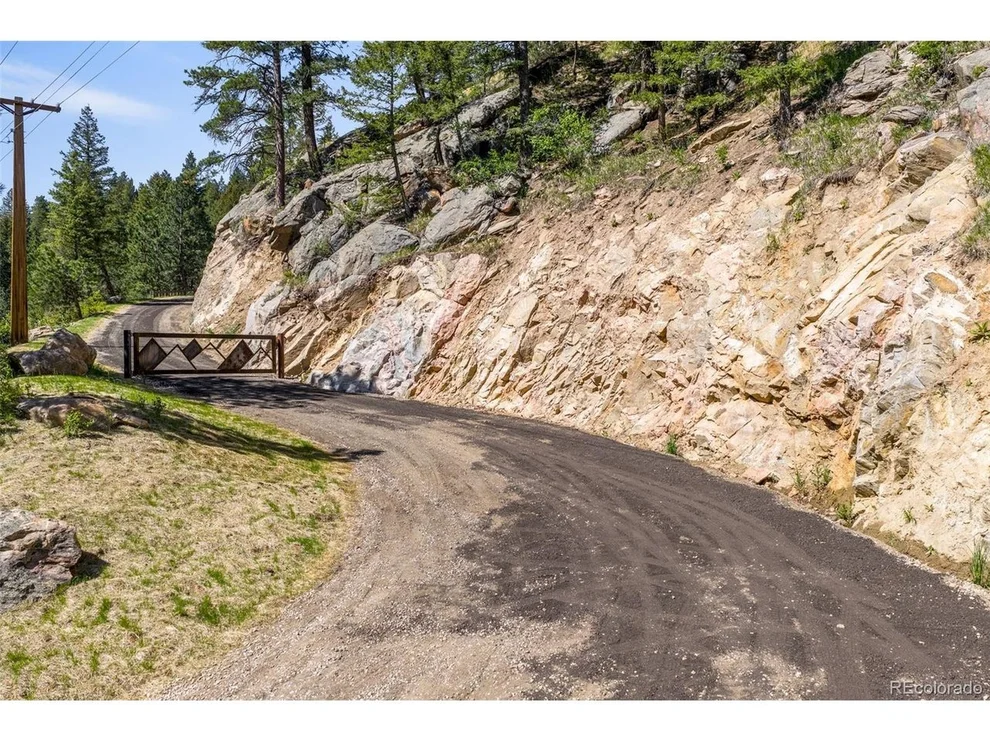 Unit for sale at 9439 S Turkey Creek Rd, Morrison, CO 80465
