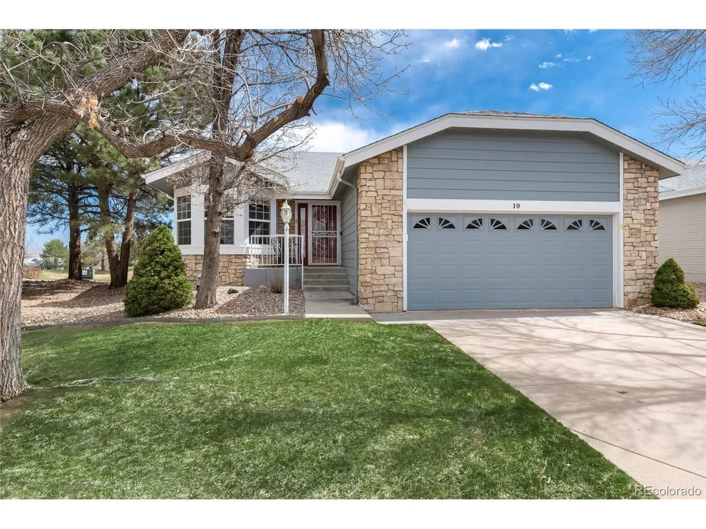 Unit for sale at 19 Abernathy Ct, Highlands Ranch, CO 80130