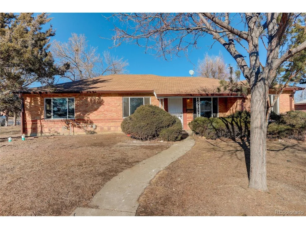 Unit for sale at 760 Scranton Ct, Aurora, CO 80011