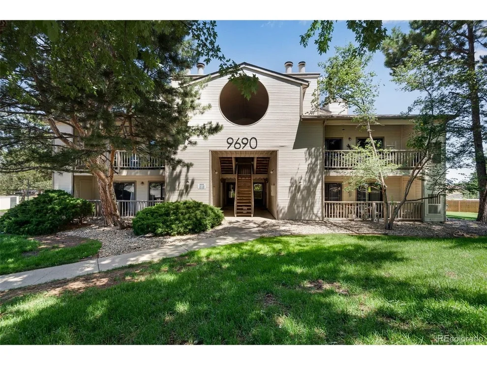 Unit for sale at 9690 Brentwood Way, Broomfield, CO 80021