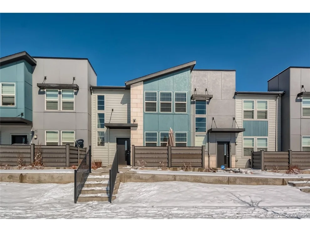 Unit for sale at 16261 Bolling Dr, Denver, CO 80239