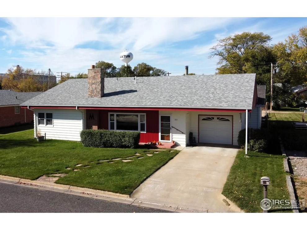 Unit for sale at 221 N Wallace Ave, Haxtun, CO 80731