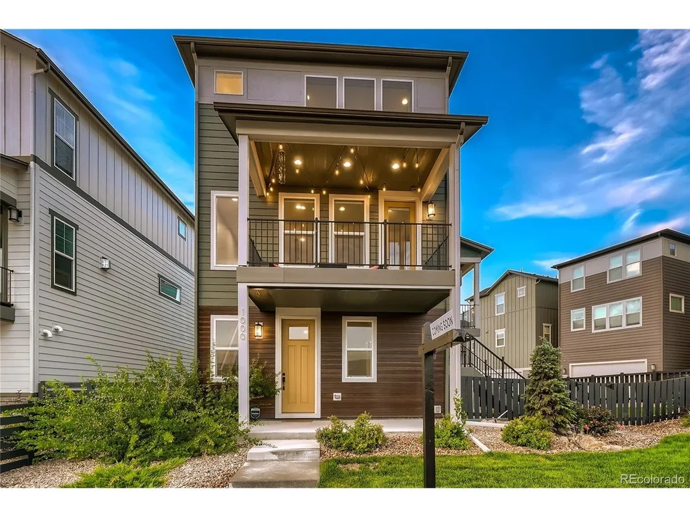 Unit for sale at 1000 Southurst Ln, Highlands Ranch, CO 80129