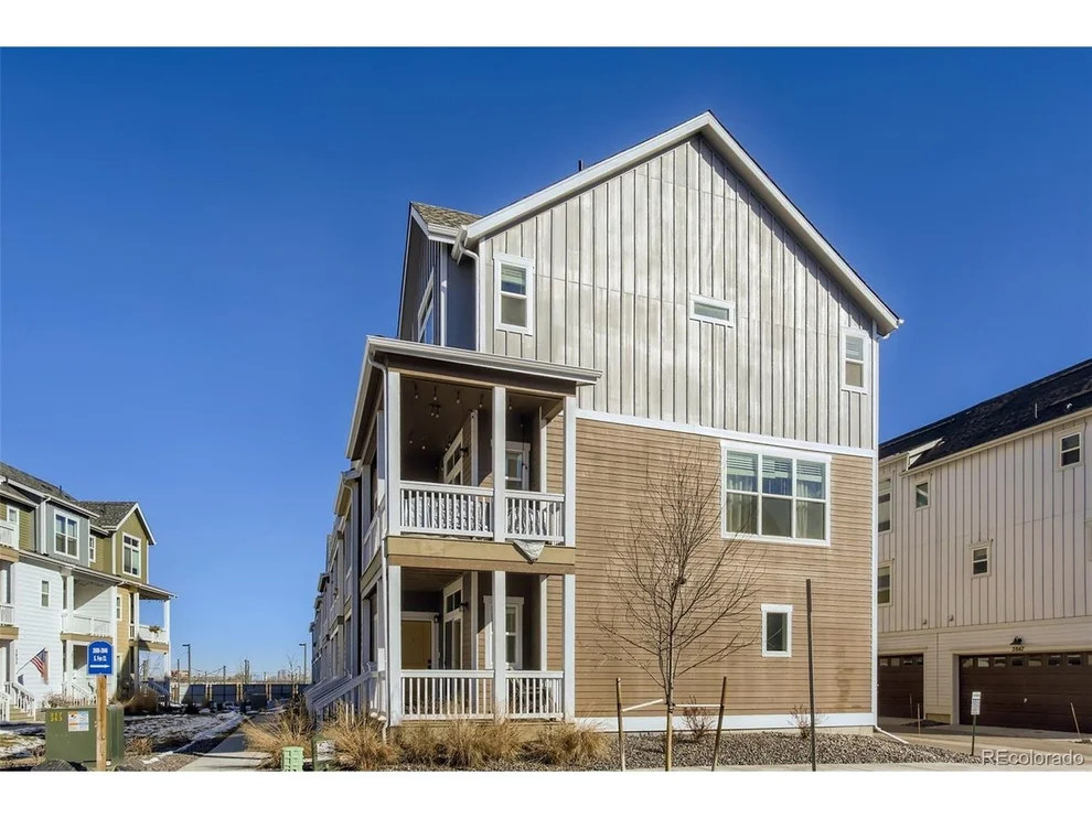 Unit for sale at 2846 S Fox Ct, Englewood, CO 80110