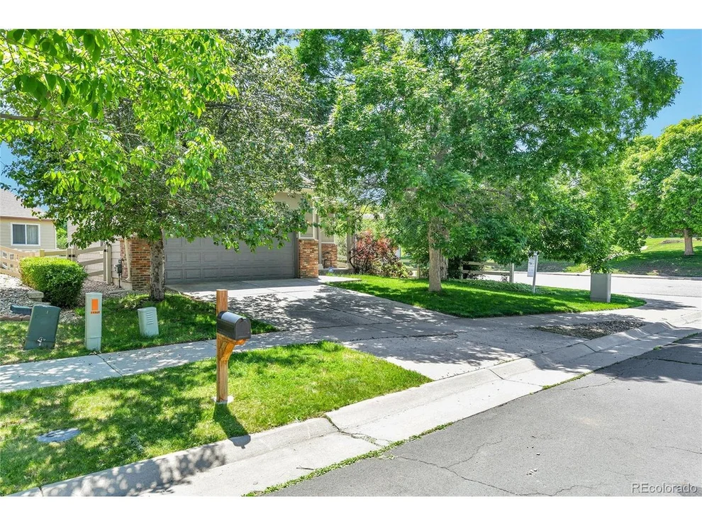 Unit for sale at 14944 E Archer Cir, Aurora, CO 80012