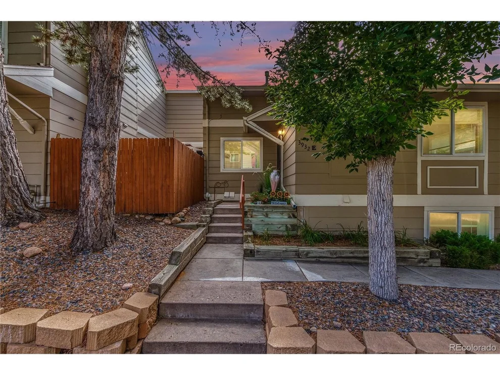 Unit for sale at 3932 S Atchison Way, Aurora, CO 80014