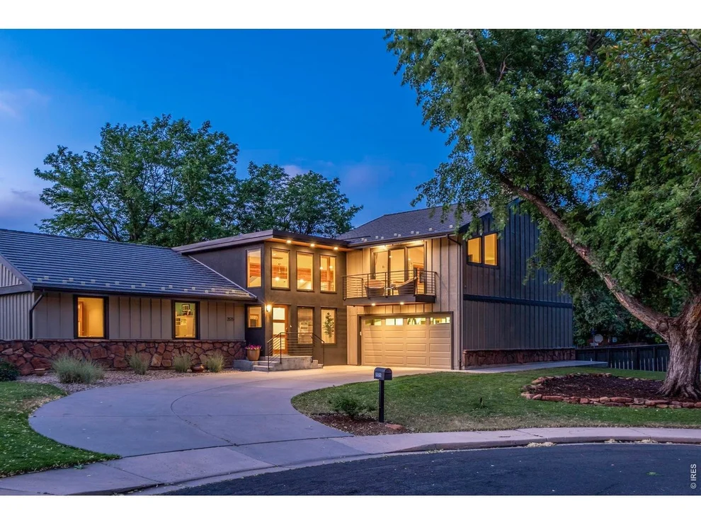 Unit for sale at 2575 Briarwood Dr, Boulder, CO 80305
