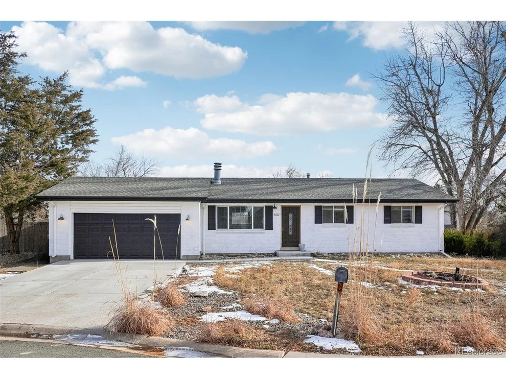 Unit for sale at 4662 S Badger Ct, Littleton, CO 80127