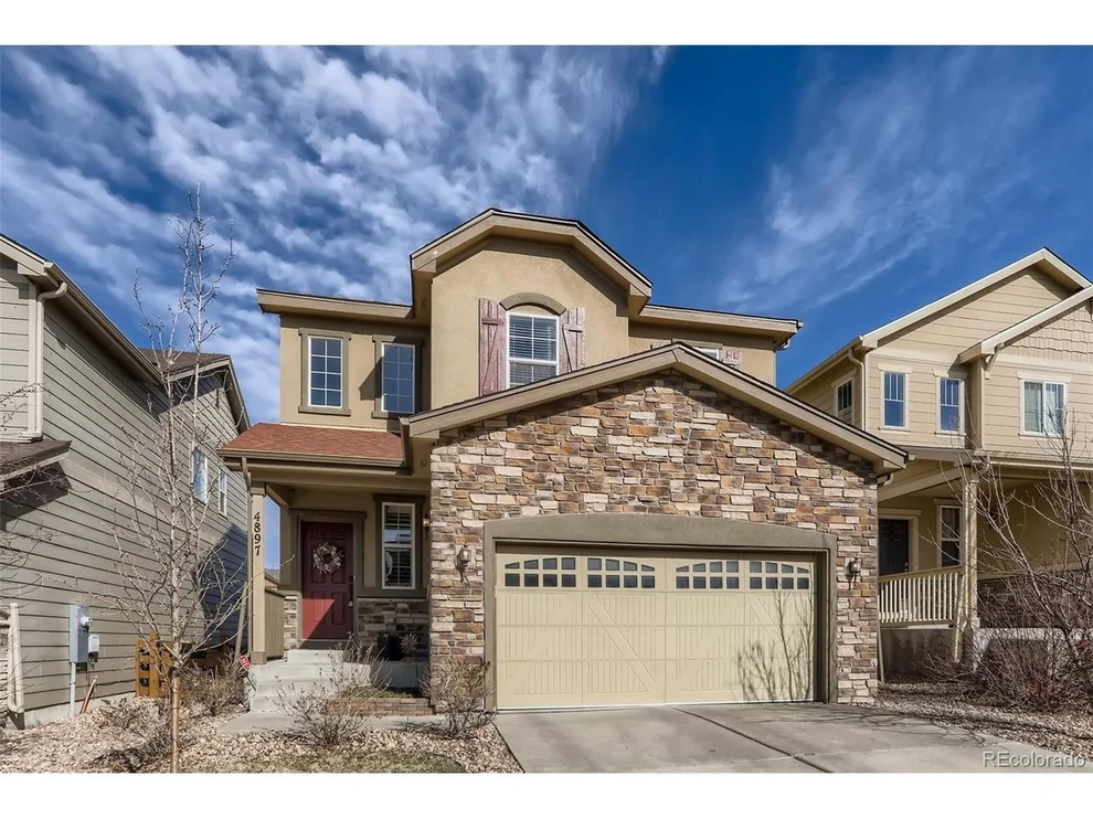 Unit for sale at 4897 S Picadilly Ct, Aurora, CO 80015