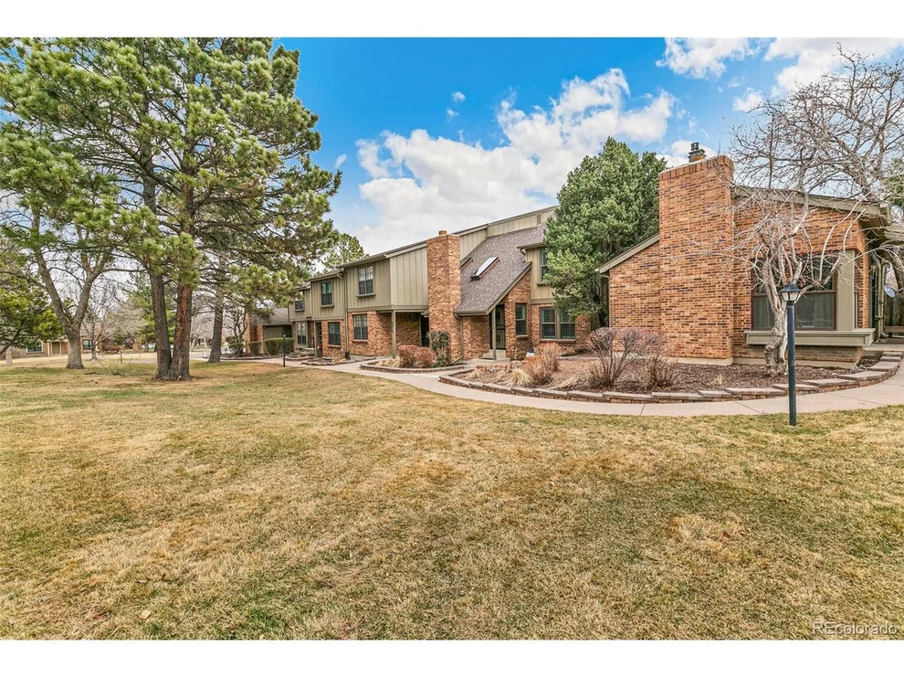 Unit for sale at 8216 E Phillips Pl, Centennial, CO 80112