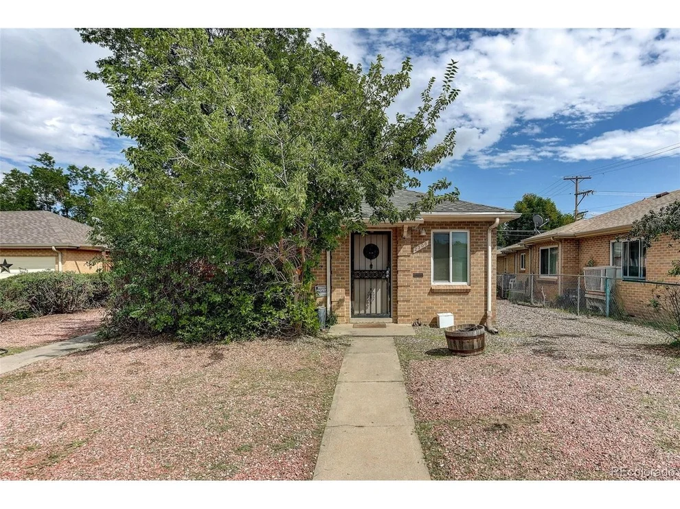 Unit for sale at 2308 Newport St, Denver, CO 80207