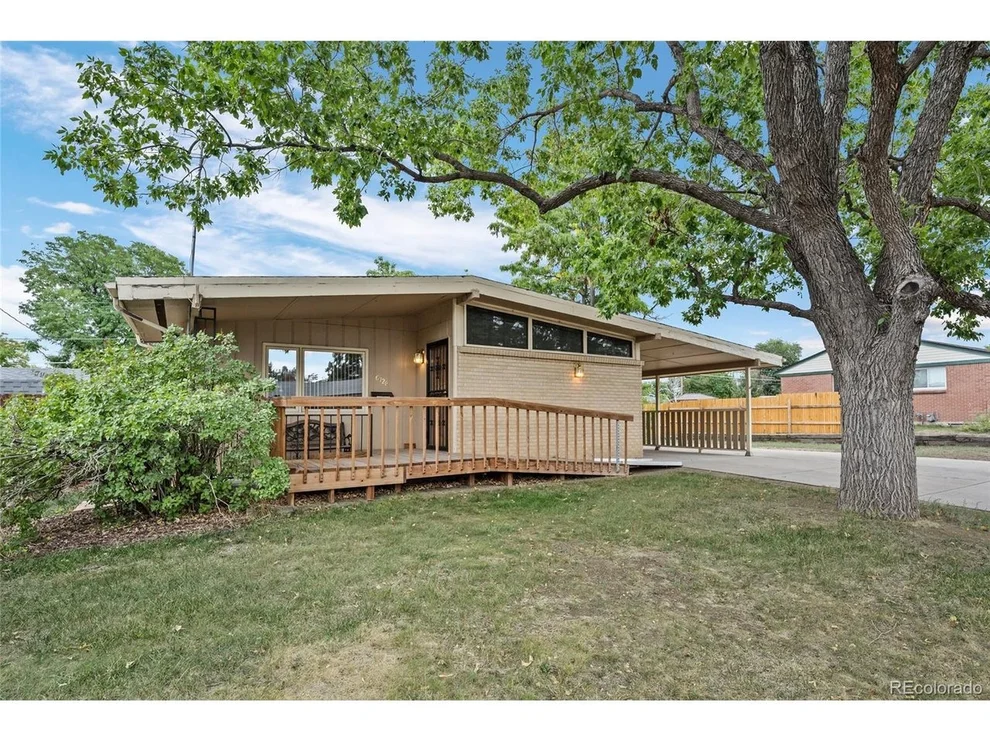Unit for sale at 6728 S Birch Way, Centennial, CO 80122