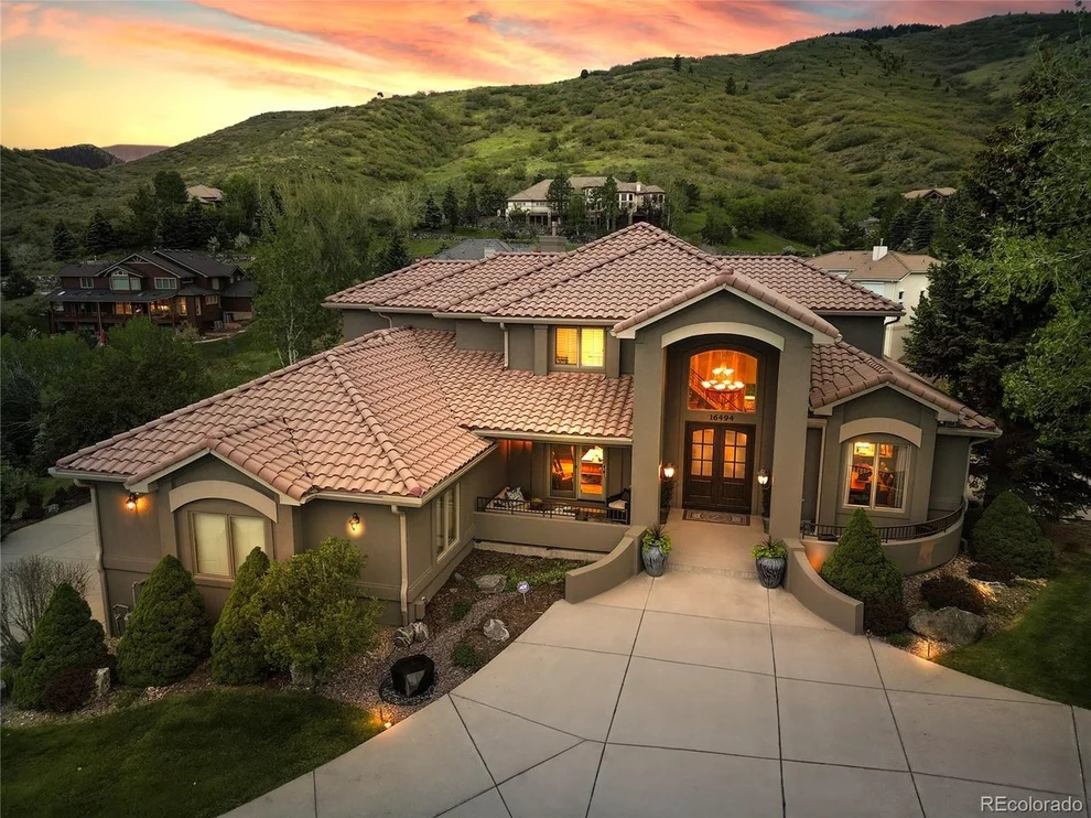 Unit for sale at 16494 Sandstone Dr, Morrison, CO 80465