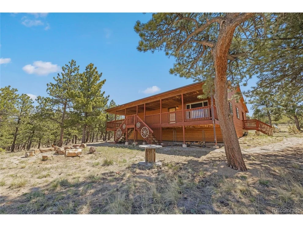 Unit for sale at 1948 Wagon Wheel Rd, Hartsel, CO 80449