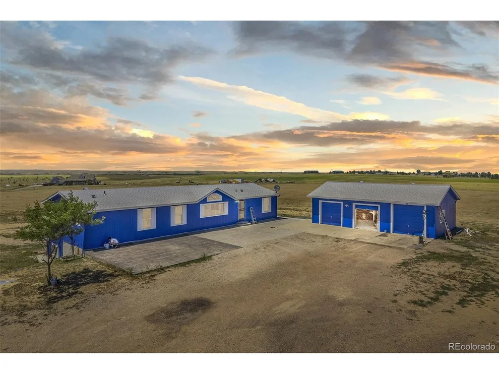 Unit for sale at 2390 S Manila Rd, Bennett, CO 80102
