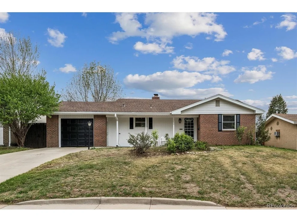 Unit for sale at 3650 W Linvale Pl, Denver, CO 80236
