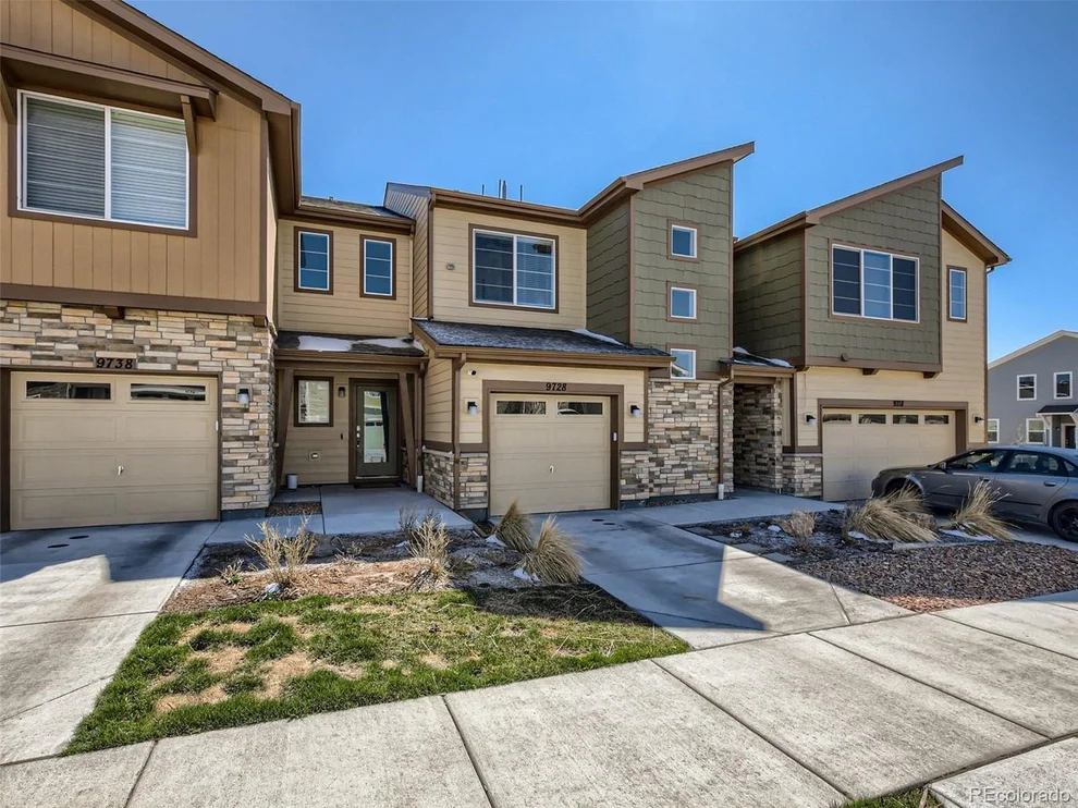 Unit for sale at 9728 Albion Ln, Thornton, CO 80229
