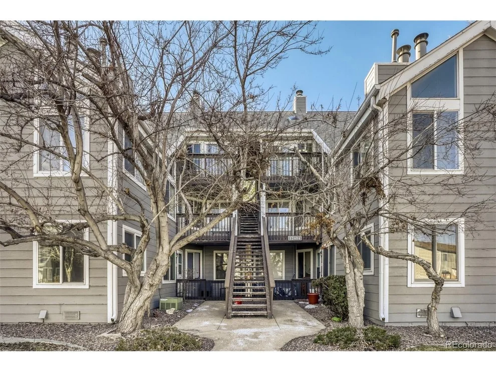 Unit for sale at 12404 E Tennessee Cir, Aurora, CO 80012