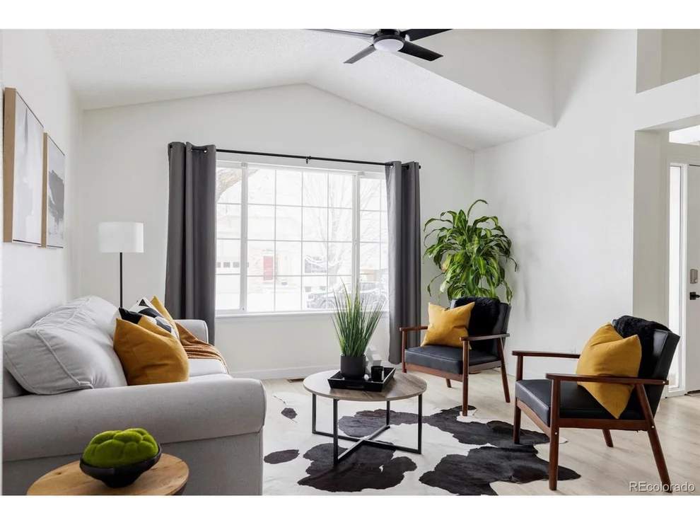 Unit for sale at 10072 Sage Sparrow Ct, Highlands Ranch, CO 80129