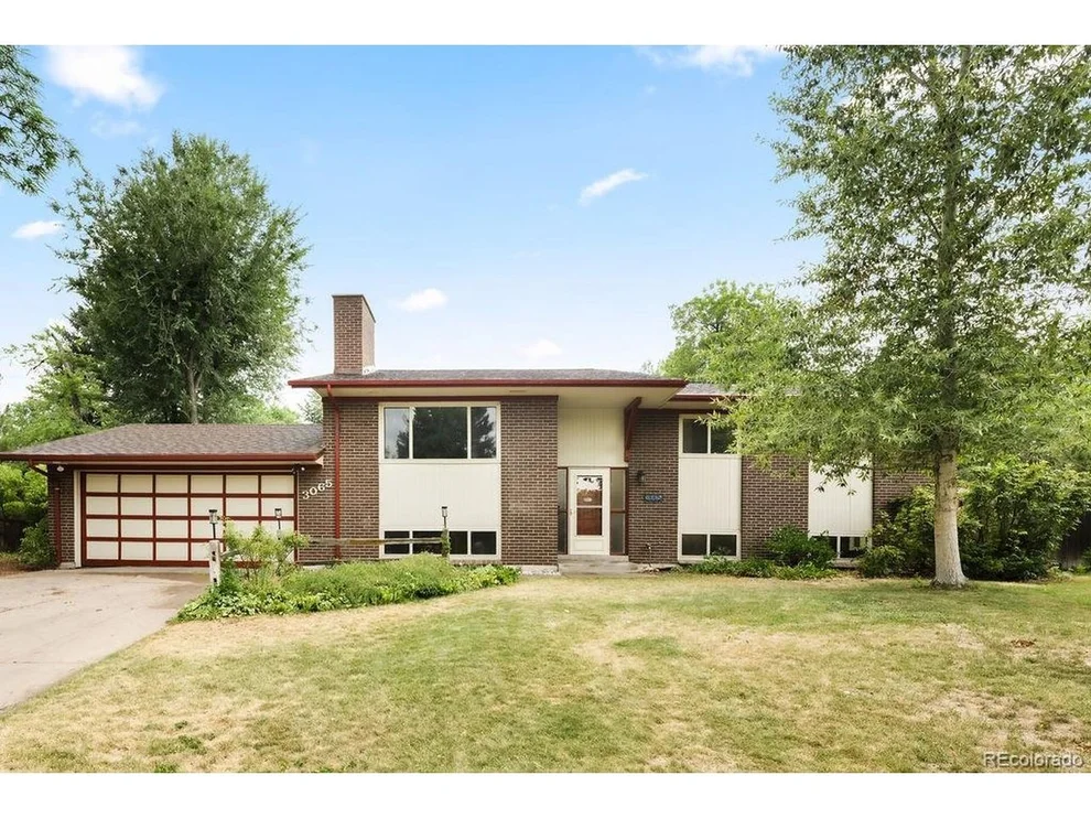 Unit for sale at 3065 S Norman Ct, Denver, CO 80224