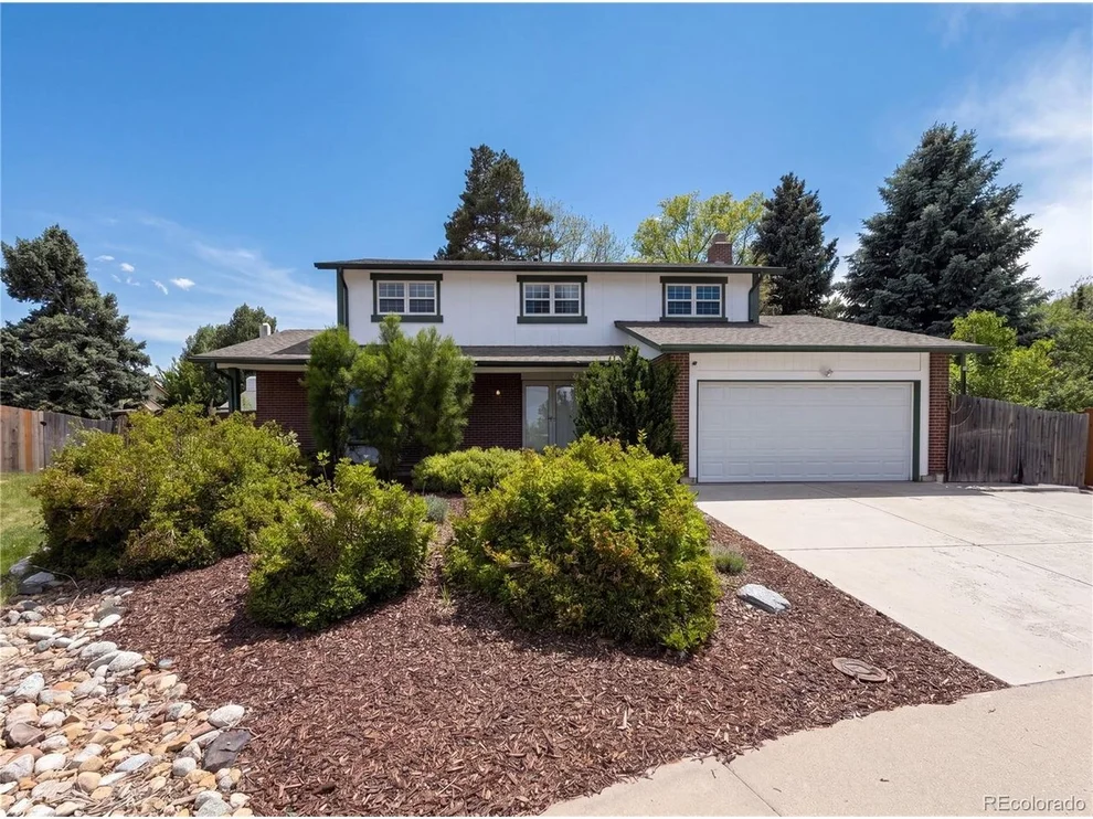 Unit for sale at 3182 S Xeric Ct, Denver, CO 80231