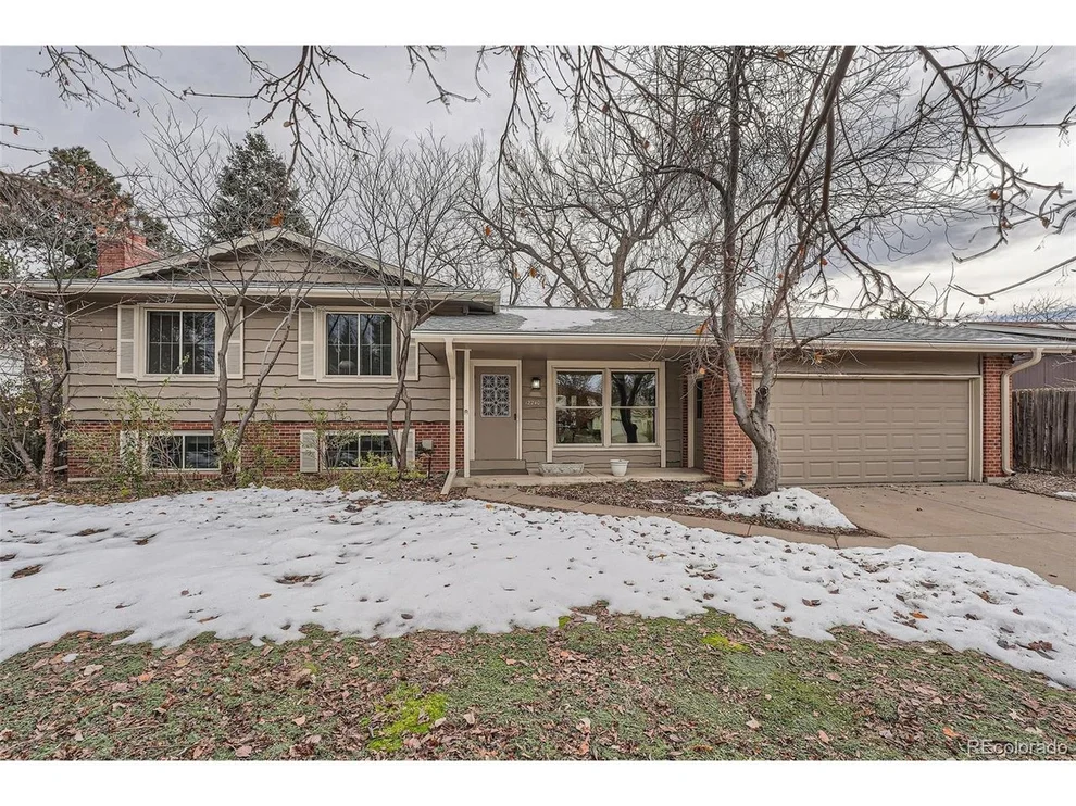 Unit for sale at 12240 E Arkansas Ave, Aurora, CO 80012