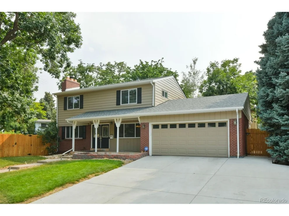 Unit for sale at 3007 S Xenia Ct, Denver, CO 80231