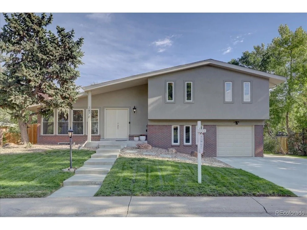 Unit for sale at 2872 S Wabash Cir, Denver, CO 80231