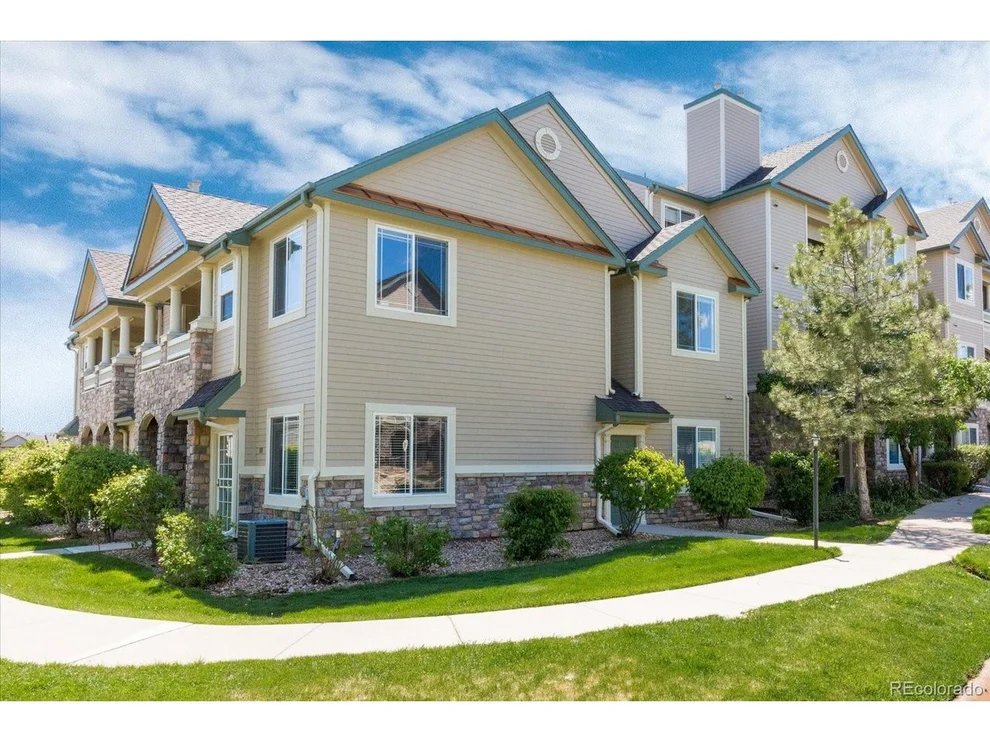 Unit for sale at 9611 W Coco Cir, Littleton, CO 80128