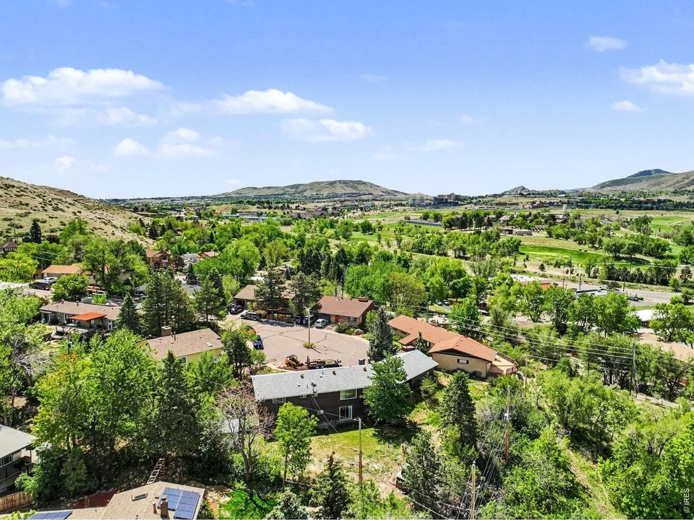 Unit for sale at 322 Lookout View Ct, Golden, CO 80401