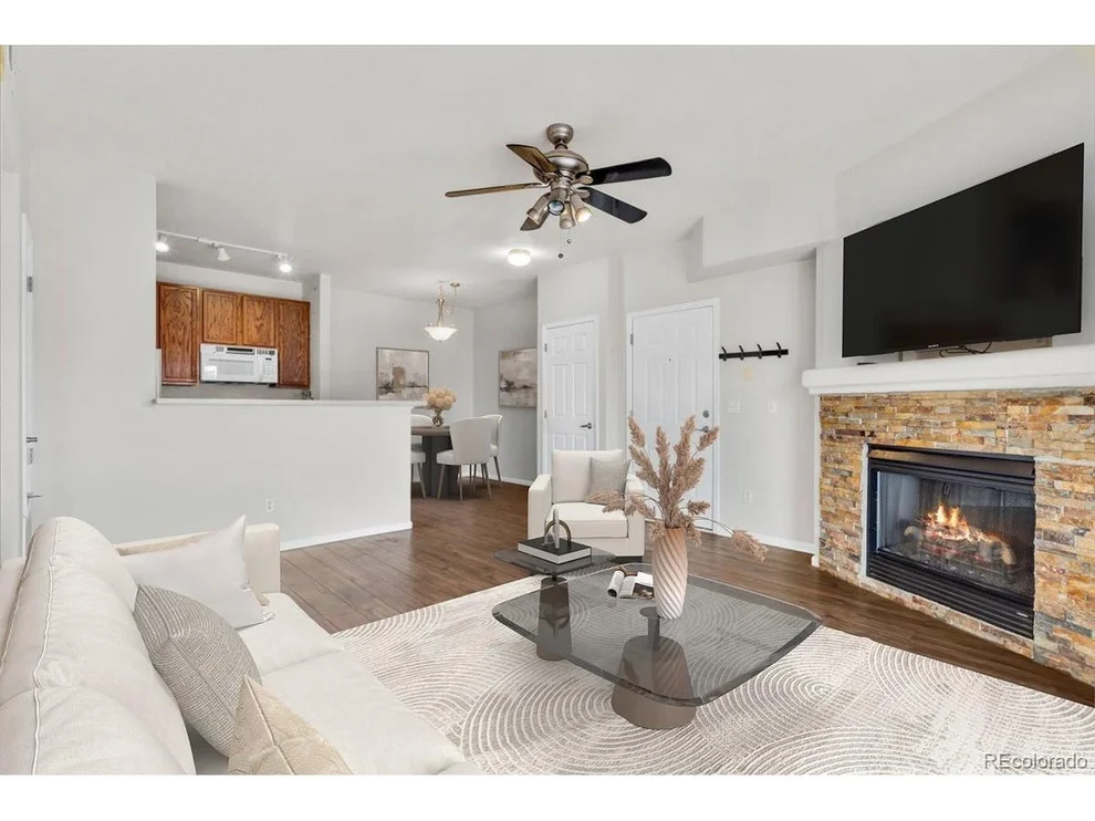 Unit for sale at 15700 E Jamison Dr, Englewood, CO 80112