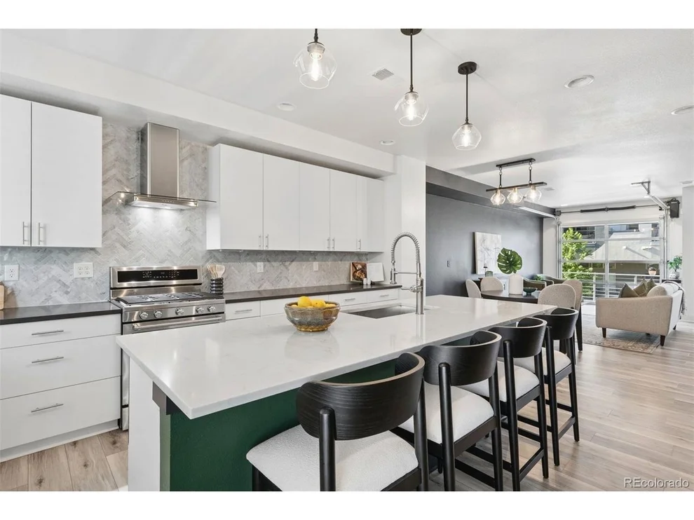 Unit for sale at 3855 E Cedar Ave, Denver, CO 80209