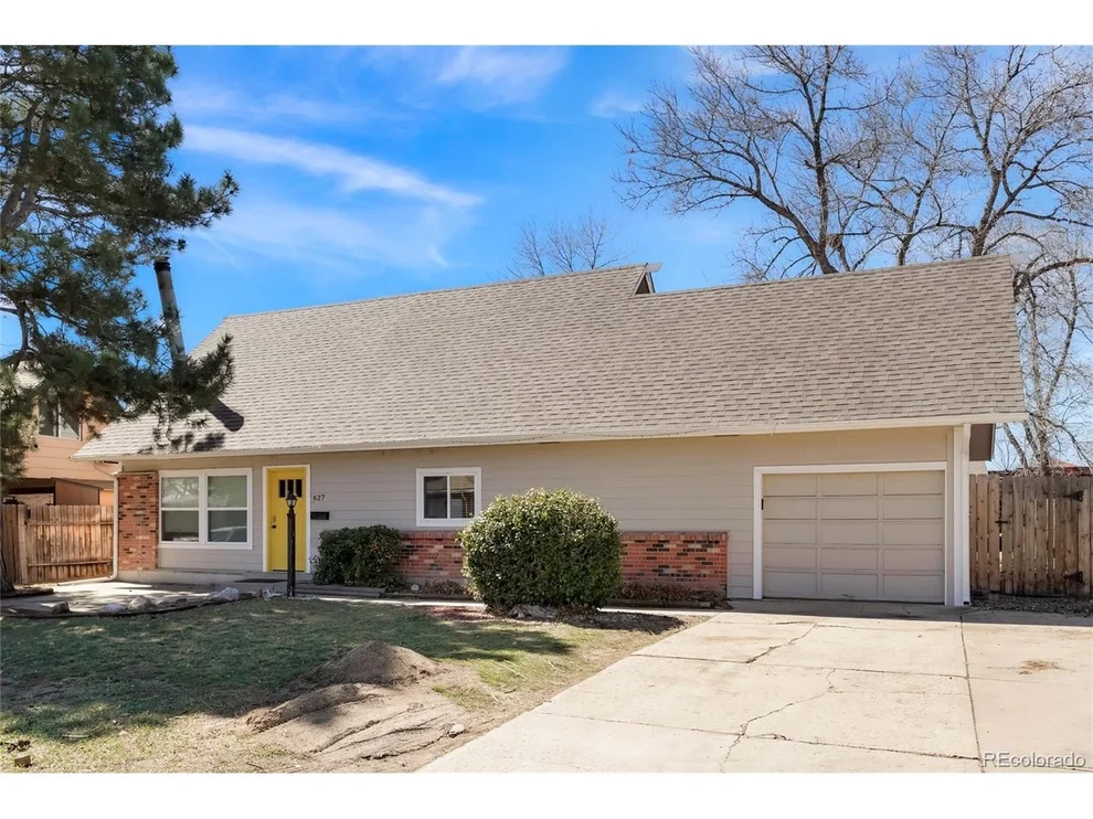 Unit for sale at 627 Quartz Way, Broomfield, CO 80020