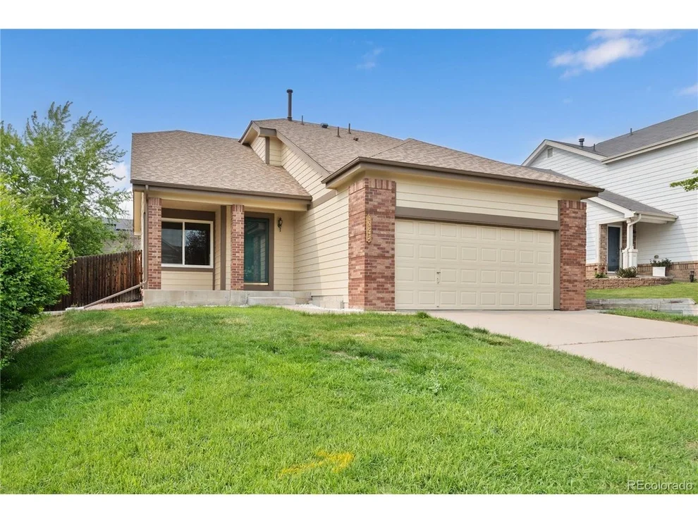 Unit for sale at 19835 E Villanova Dr, Aurora, CO 80013