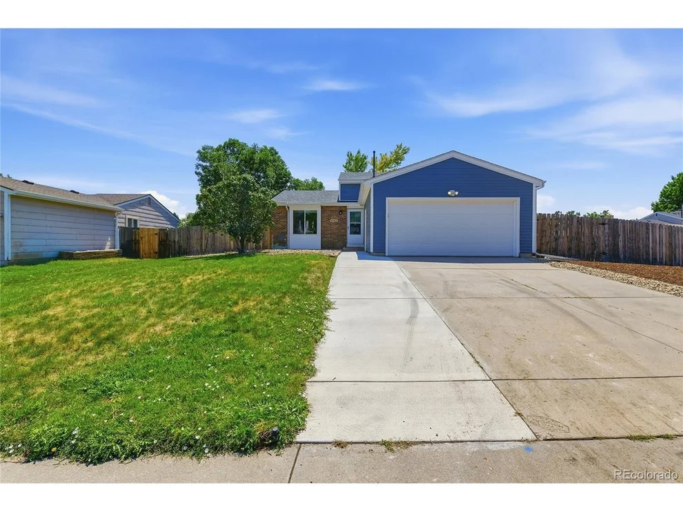 Unit for sale at 4842 S Hoyt St, Littleton, CO 80123