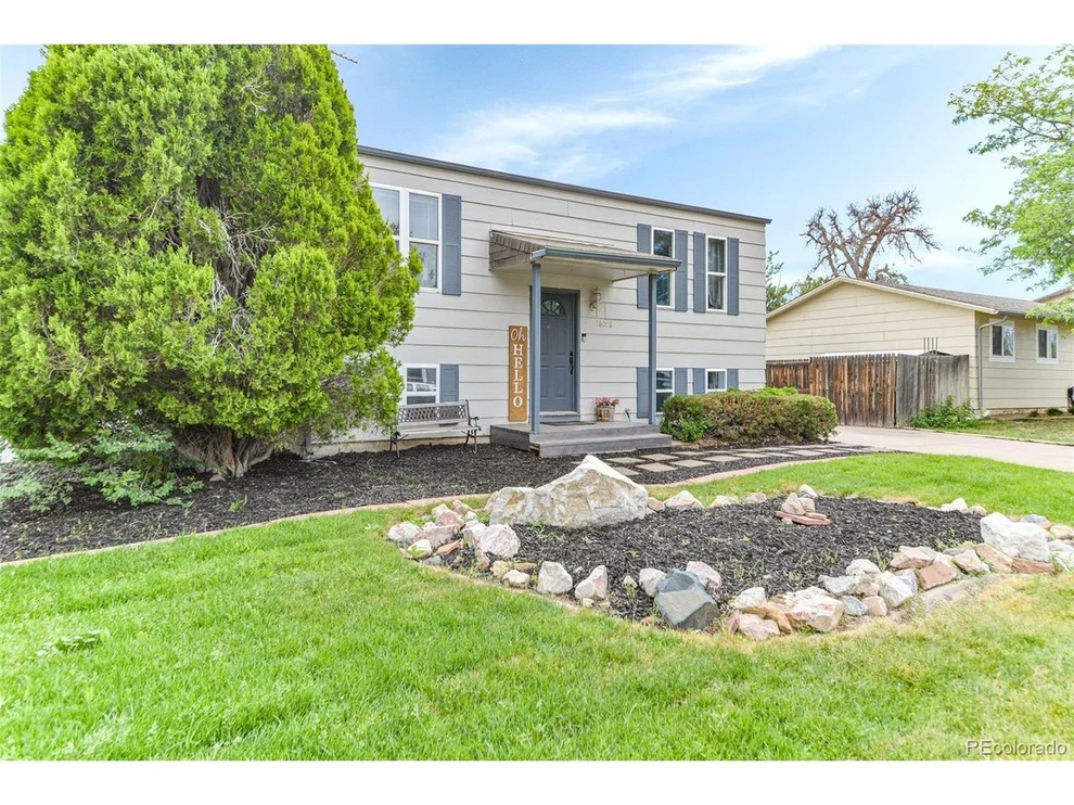 Unit for sale at 16078 E 17th Pl, Aurora, CO 80011