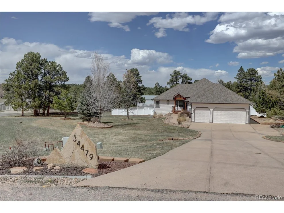Unit for sale at 34479 Columbine Trl W, Elizabeth, CO 80107