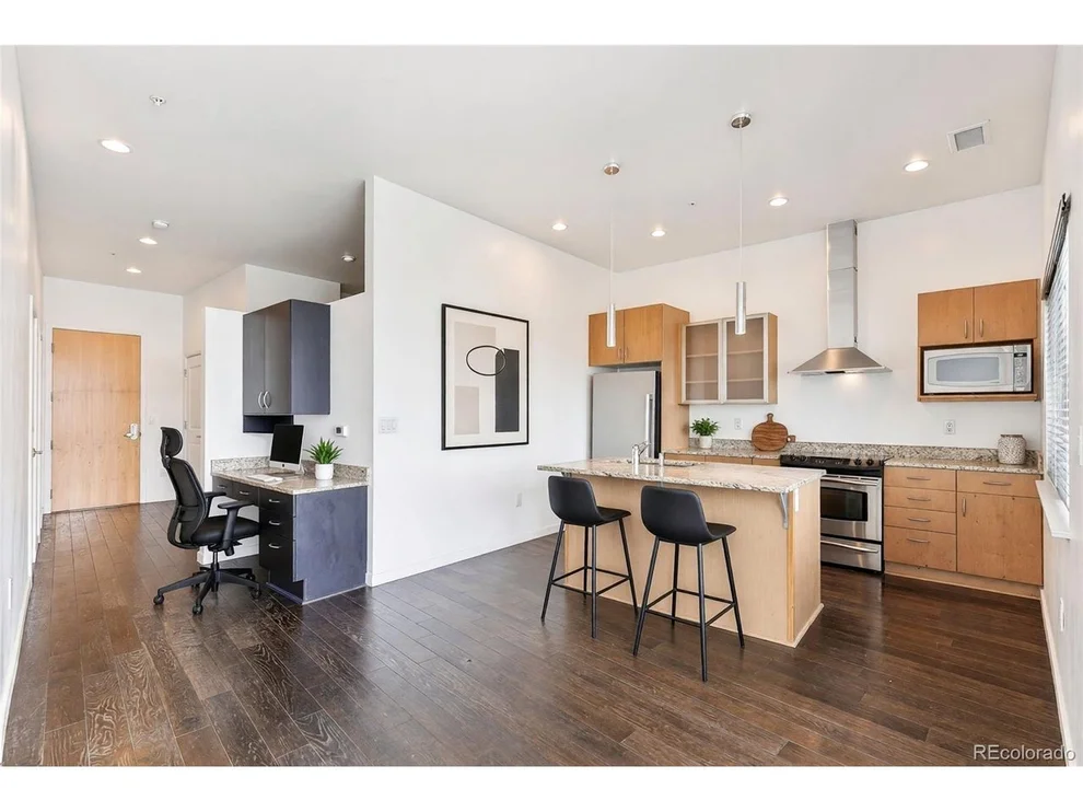 Unit for sale at 2958 Syracuse St, Denver, CO 80238