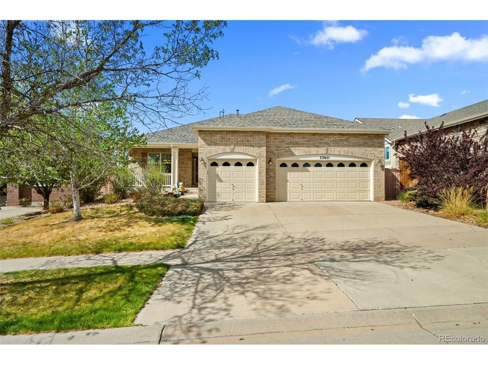 Unit for sale at 23641 E Whitaker Dr, Aurora, CO 80016