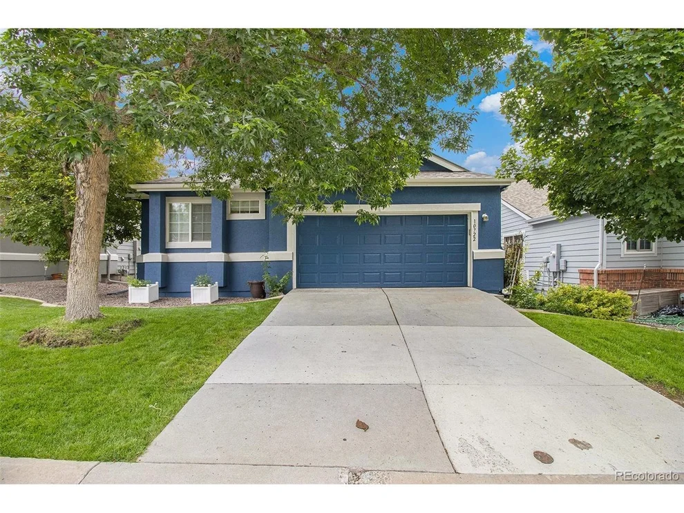 Unit for sale at 10722 W Dumbarton Cir, Littleton, CO 80127