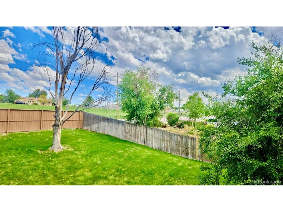 Unit for sale at 2201 Sable Blvd, Aurora, CO 80011