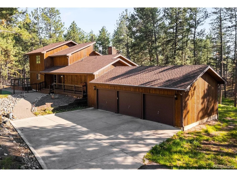Unit for sale at 612 Nob Hill Trl, Franktown, CO 80116