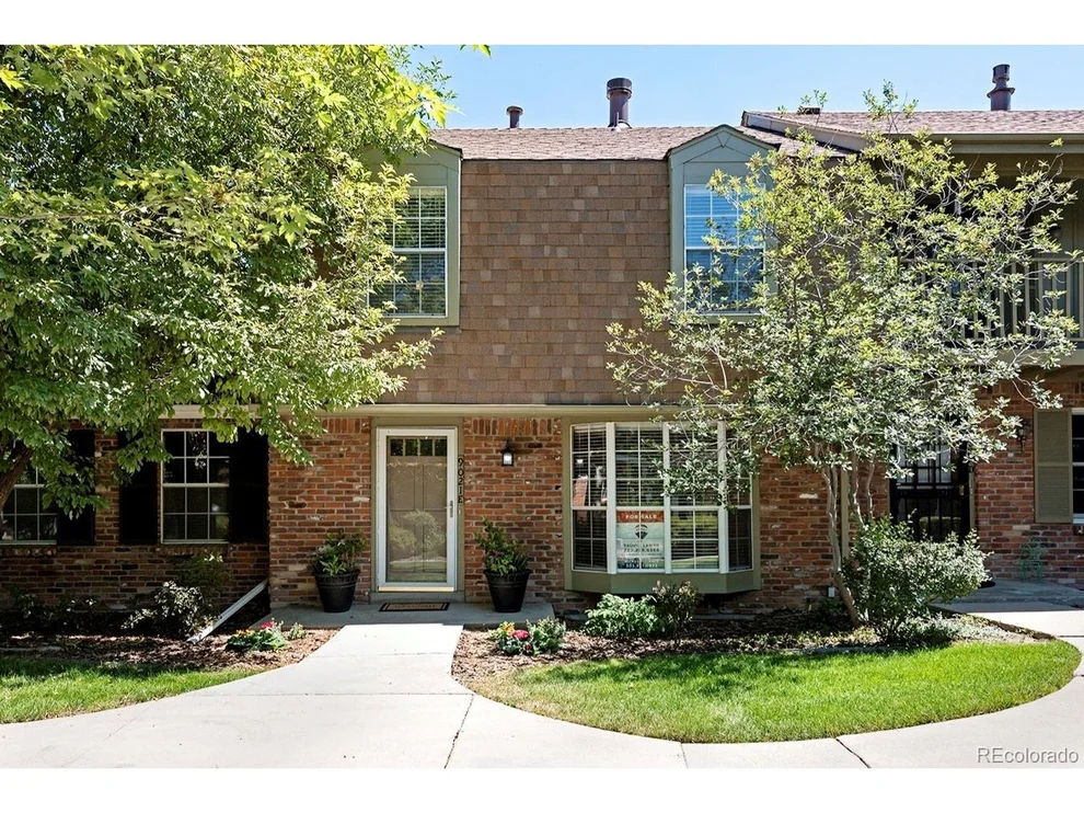 Unit for sale at 9021 E Amherst Dr, Denver, CO 80231