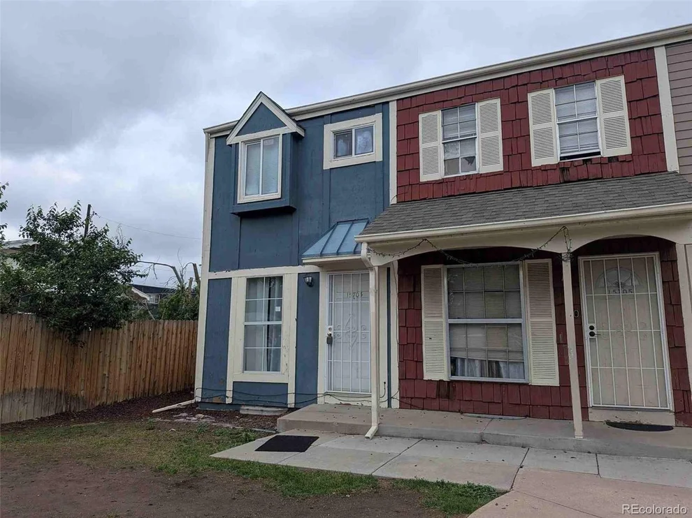 Unit for sale at 15703 E 13th Pl, Aurora, CO 80011