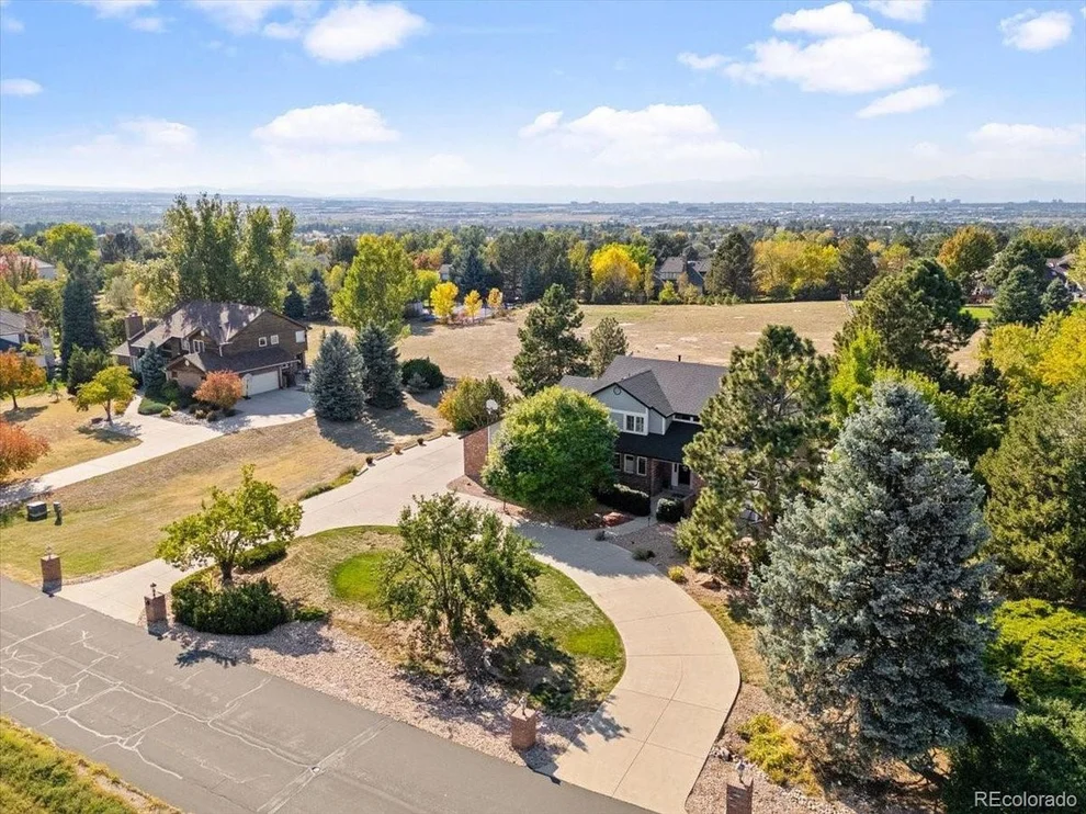 Unit for sale at 7109 S Chapparal Cir, Centennial, CO 80016