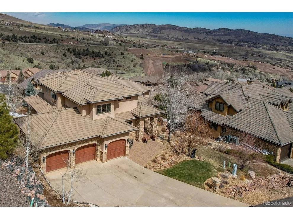 Unit for sale at 17211 Snowcreek Ln, Morrison, CO 80465