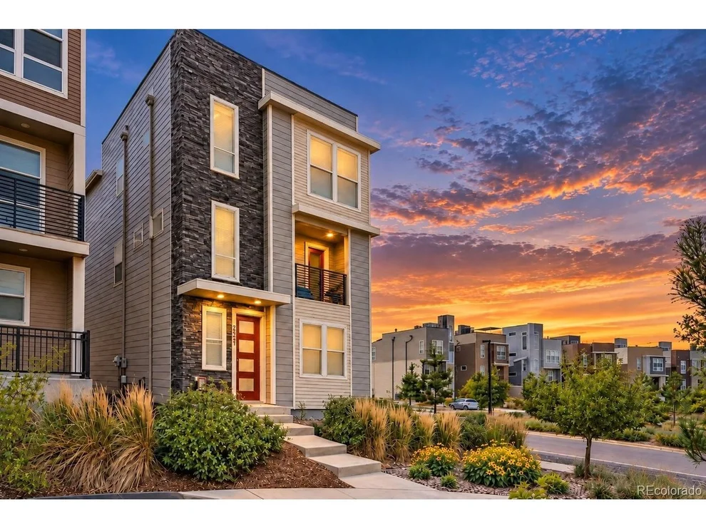 Unit for sale at 2421 Java Dr, Castle Rock, CO 80109