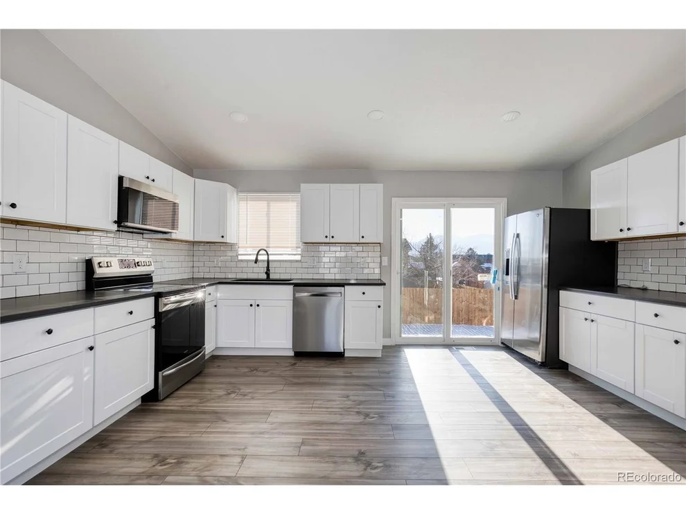 Unit for sale at 886 Badger Dr, Colorado Springs, CO 80916