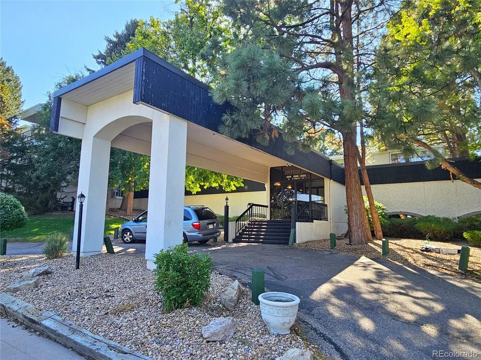 Unit for sale at 2375 S Linden Ct, Denver, CO 80222