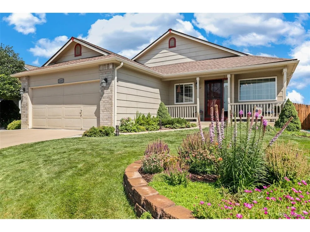 Unit for sale at 11217 W Progress Ave, Littleton, CO 80127